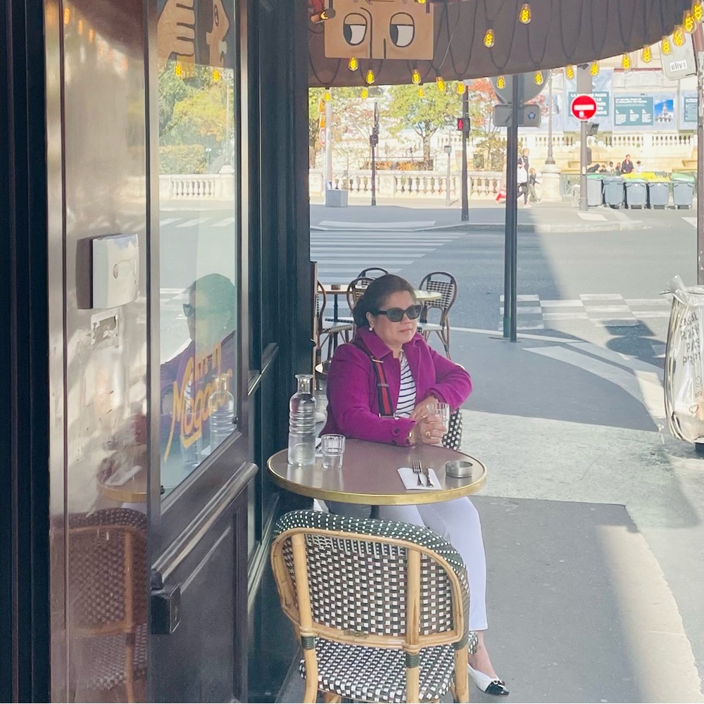 Meet your Posher, Iluisa Luxury Closet.